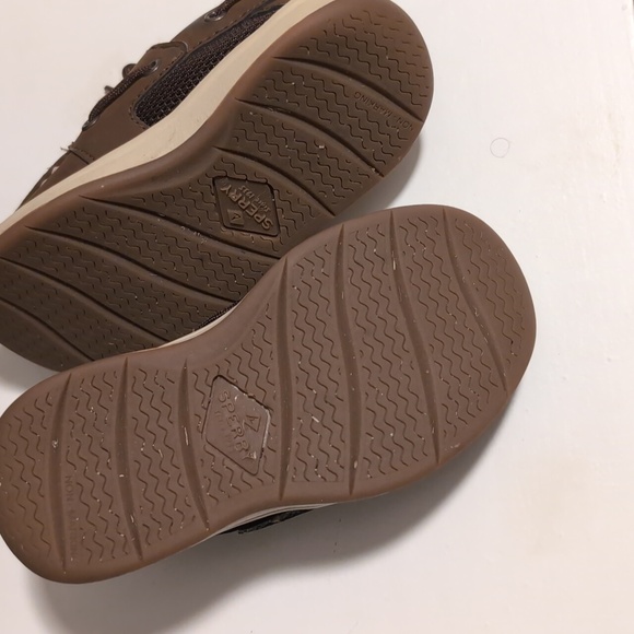 Sperry's - Picture 3 of 3